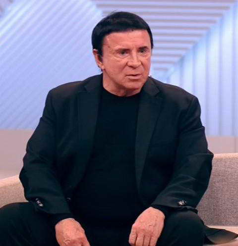 Зрение вернет, давление понизит: Анатолий Кашпировский начал проводить оздоровительные сеансы в Интернете