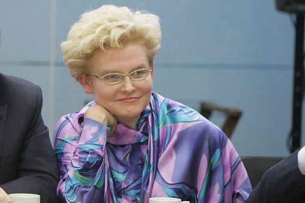 Елена Малышева назвала главный фактор, осложняющий течение коронавирусной инфекции