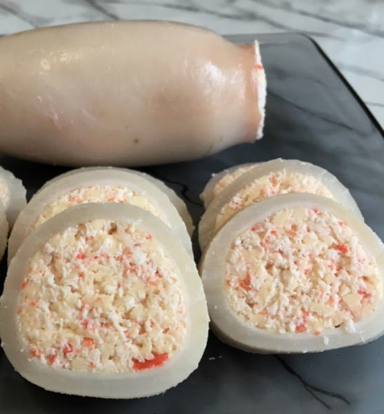фаршированные кальмары с крабовыми палочками