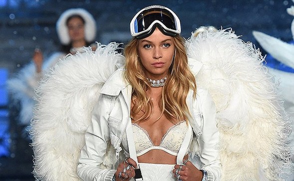 20 самых ужасных и безвкусных нарядов Victoria's Secret