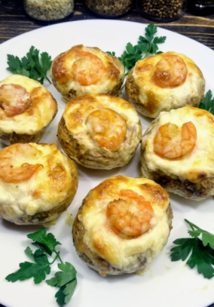 шампиньоны с креветками