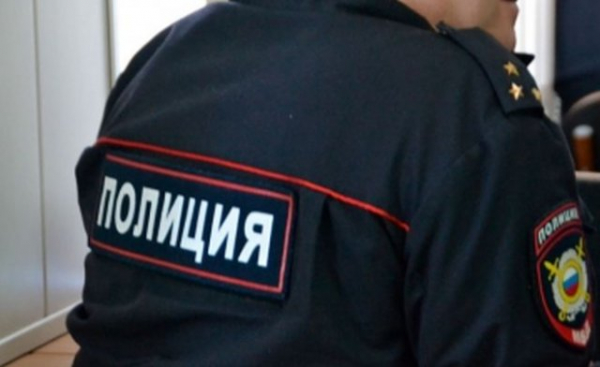 Проститутка в Подмосковье ударила ножом полицейского, который ее заказал Проститутка в Подмосковье ударила ножом полицейского, который ее заказал