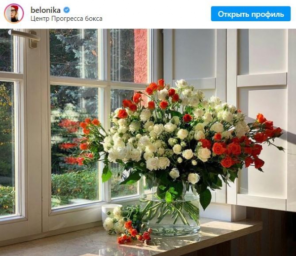 Не своровала, а позаимствовала! Анастасия Волочкова выдала букет Ники Белоцерковской за свой подарок