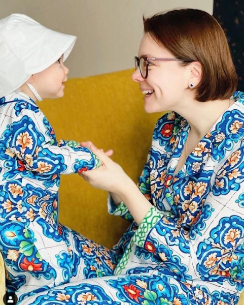 Команда в голубых пижамах! Татьяна Брухунова показала домашний family look с сыном