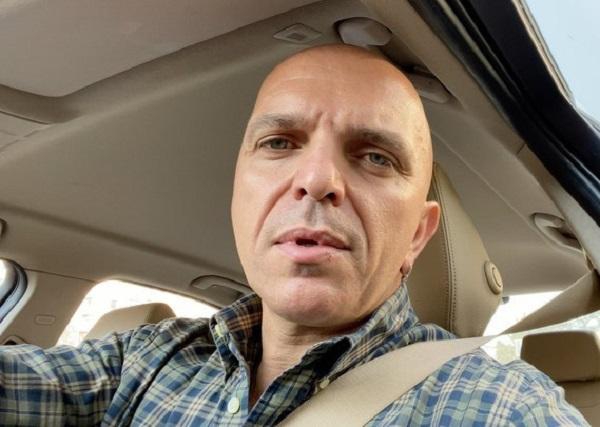 Солист группы «Непара» Александр Шоуа приобрел квартиру в деревне за 15 миллионов 