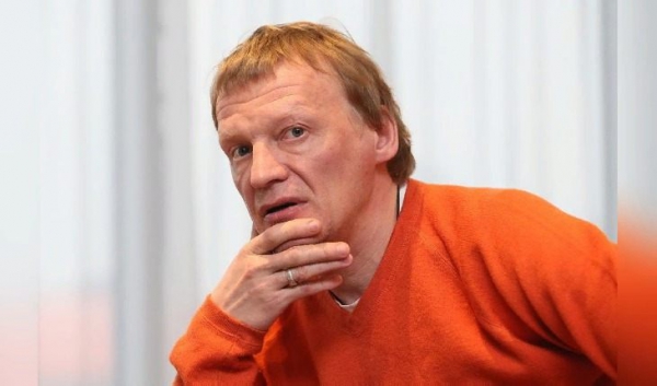 Алексей Серебряков