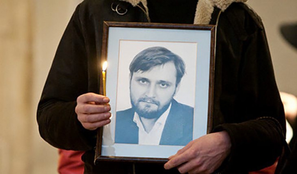 Убитый журналист Константин Попов