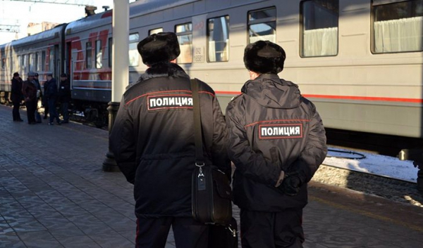 Преступники, выдающие себя за полицейских, часто работают на вокзалах