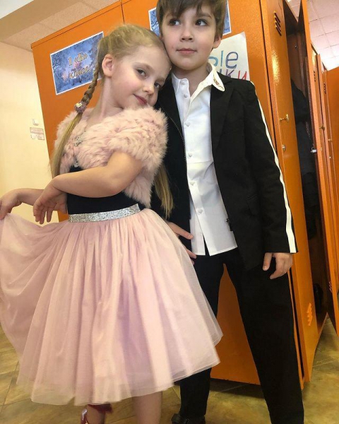 Стала известна сумма, которую Максим Галкин платит за обучение детей в школе