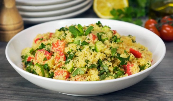 Кус-кус отлично сочетается как с овощами, так и с мясом