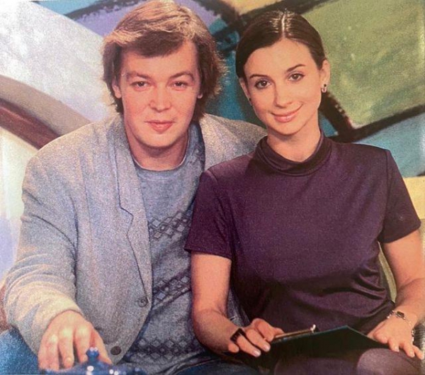 Совсем юные! Екатерина Стриженова поздравила мужа с 34 годовщиной свадьбы, показав архивный снимок