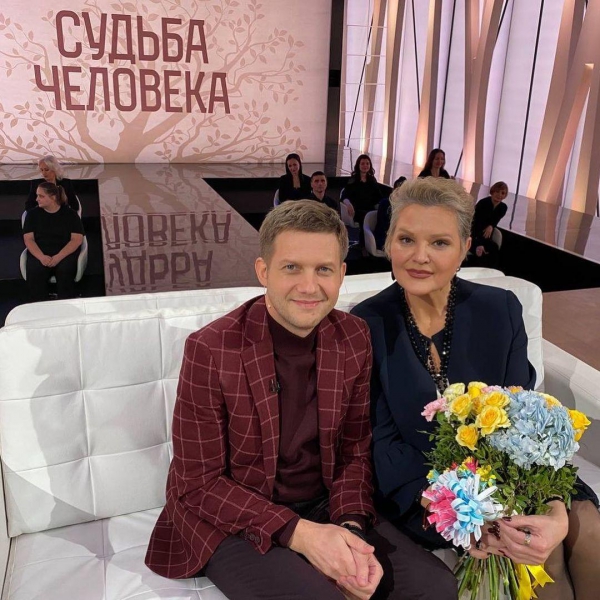Сменившая имидж Маргарита Суханкина объяснила, почему предпочла усыновление суррогатному материнству