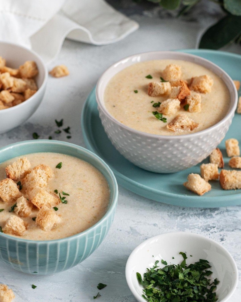 Нежный и пикантный: готовим суп-пюре из курицы