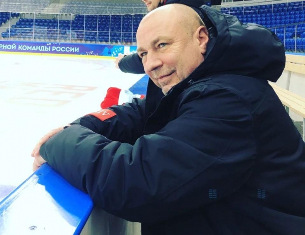 Это же Микки Рурк! Александра Жулина не узнали на архивном снимке