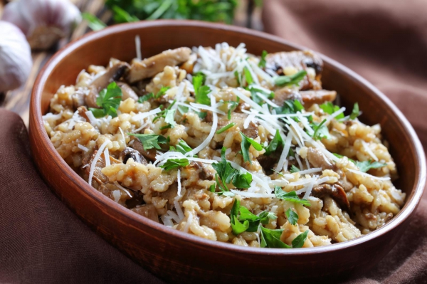 Готовим классику! Ризотто с курицей и шампиньонами