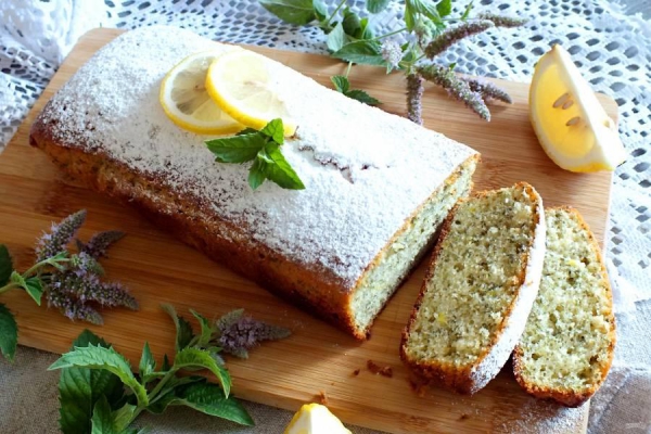 Вкусный и с кислинкой: готовим постный лимонный кекс