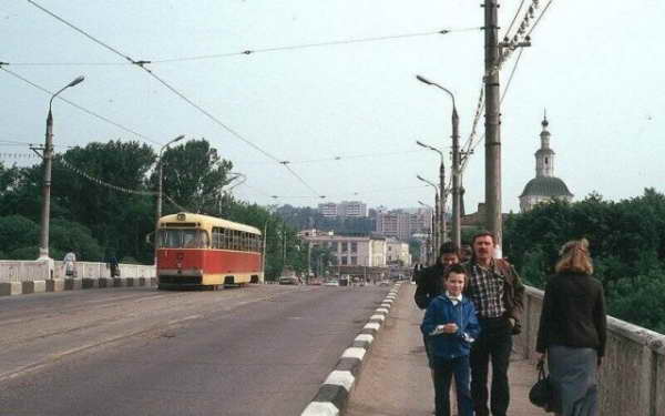 Прогулка по улицам Советского Союза Прогулка по улицам Советского Союза