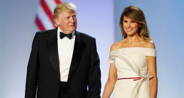 Первая леди: 15 лучших образов Мелании Трамп