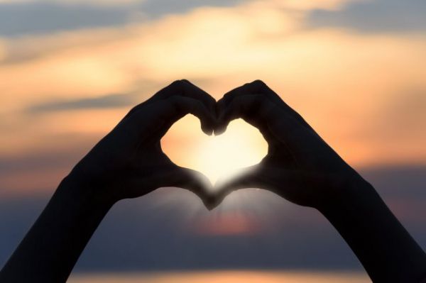 Депутат Виталий Милонов предложил запретить День Святого Валентина в школах Депутат Виталий Милонов предложил запретить День Святого Валентина в школах