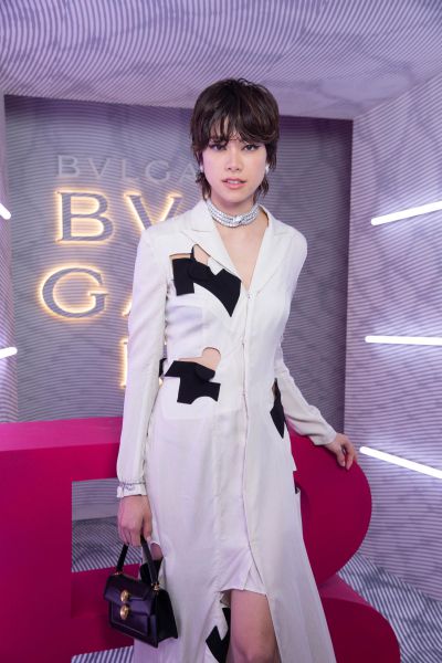 Модный дом Bvlgari представил в Милане коллекцию аксессуаров осень-зима 2020