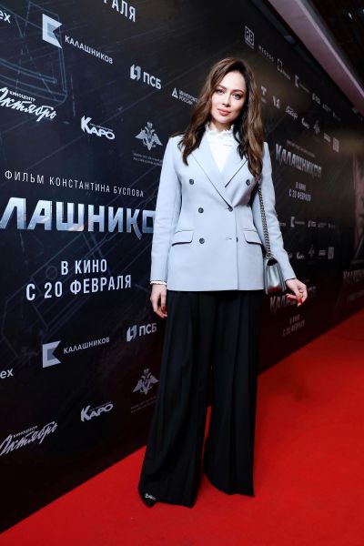 Ирина Безрукова, Марина Зудина, Клим Шипенко и другие звезды посетили премьеру фильма «Калашников»