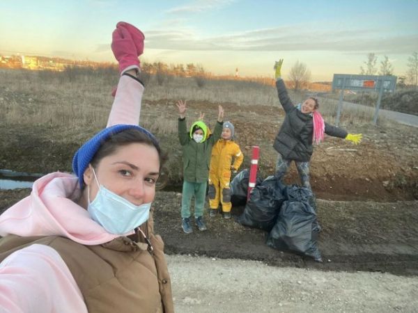 "Мажор" Павел Прилучный избил актрису Агату Муцениеце