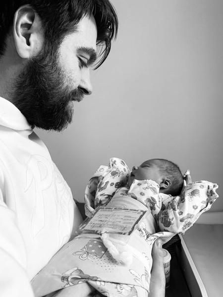 У бывшего мужа Эвелины Бледанс родилась здоровая дочь