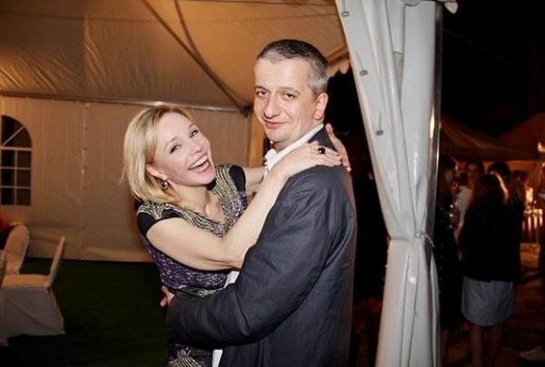 Верник не изменился, а Богомолов похорошел! Марина Зудина поделилась архивными снимками с коллегами